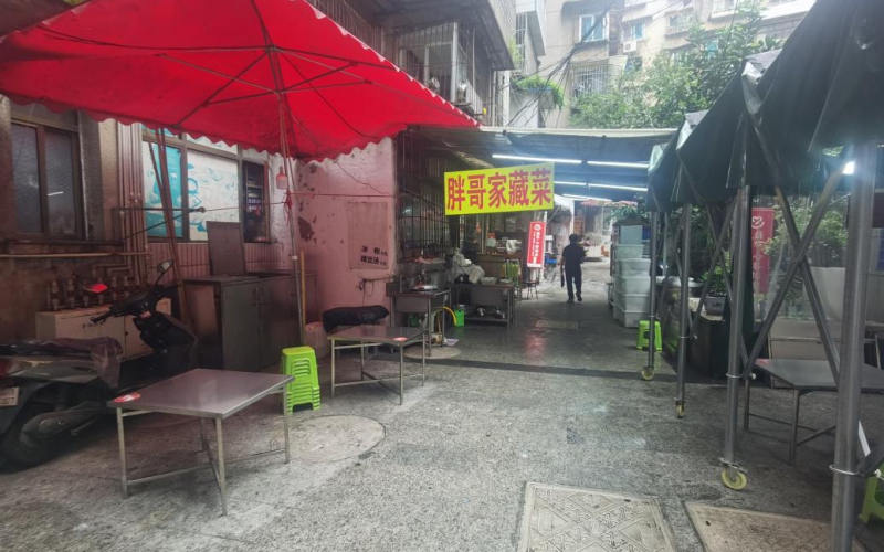 護國路153號3單元8層22號住宅轉(zhuǎn)讓（持有方：貴州省機關事務管理局國有資產(chǎn)管理服務中心）(二次掛牌)