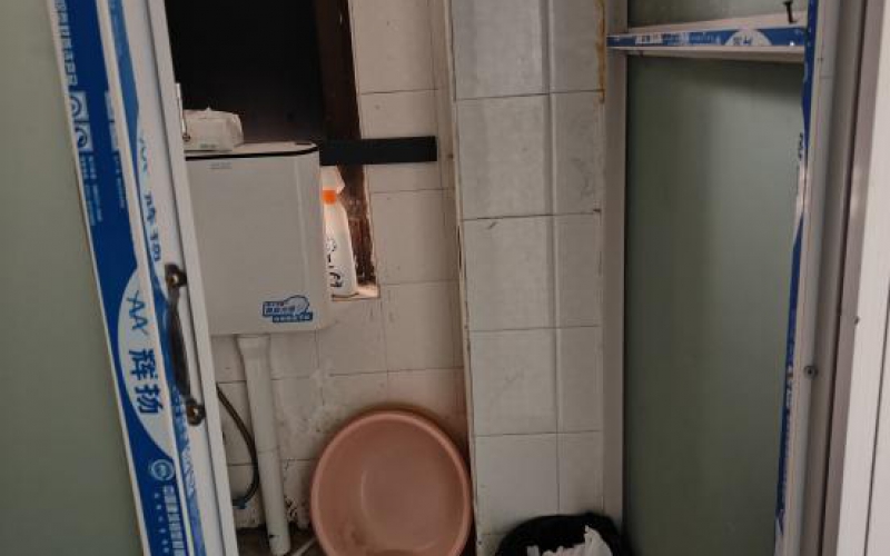 （降價(jià)）富水中路104號(hào)四處資產(chǎn)轉(zhuǎn)讓?zhuān)ǔ钟蟹剑嘿F州省機(jī)關(guān)事務(wù)管理局國(guó)有資產(chǎn)管理服務(wù)中心）