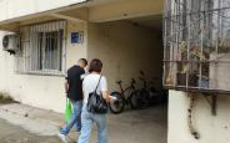 （降價）南明區(qū)新華路70號6棟3單元8樓附14號轉(zhuǎn)讓（持有方：貴州省機(jī)關(guān)事務(wù)管理局國有資產(chǎn)管理服務(wù)中心）（二次掛牌)