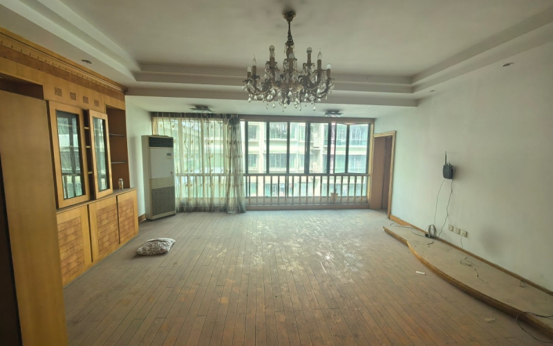 貴州省機關事務管理局國有資產管理服務中心貴陽市云巖區(qū)安云路20號B幢3單元8層4號房屋招租